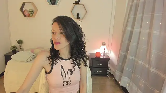 Snapshot of Paloma_victory chatting on October 26, 2025, 7:14 pm Paloma victory online show from October 26, 2025, 7:14 pm