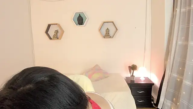 Snapshot of Paloma_victory chatting on March 6, 2025, 12:43 am Paloma victory online show from March 6, 2025, 12:43 am