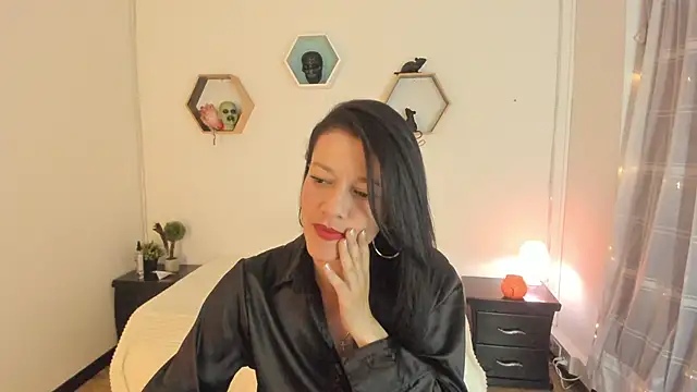 Snapshot of Paloma_victory chatting on October 20, 2025, 8:20 pm Paloma victory online show from October 20, 2025, 8:20 pm