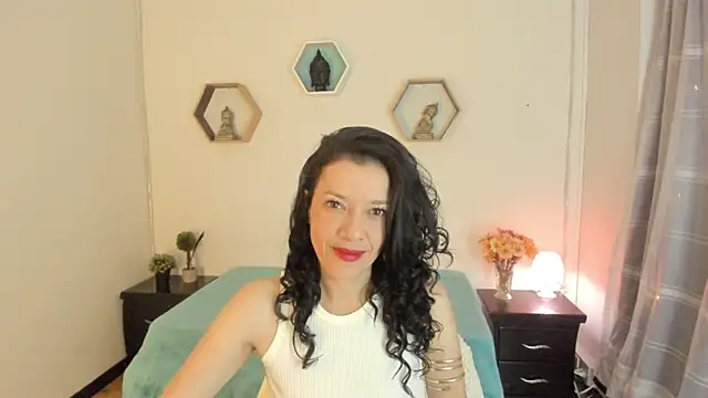 Snapshot of Paloma_victory chatting on November 9, 2025, 7:51 pm Paloma victory online show from November 9, 2025, 7:51 pm