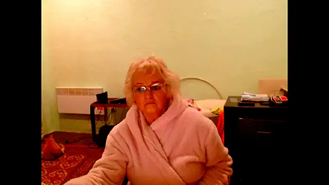 Snapshot of Natali7634 chatting on February 28, 2026, 5:18 am Natali7634 online show from February 28, 2026, 5:18 am