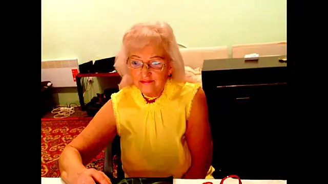 Snapshot of Natali7634 chatting on January 5, 2026, 11:52 pm Natali7634 online show from January 5, 2026, 11:52 pm