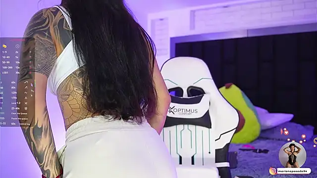 Snapshot of Marianamonroe_ chatting on November 20, 2025, 6:52 pm Marianamonroe online show from November 20, 2025, 6:52 pm