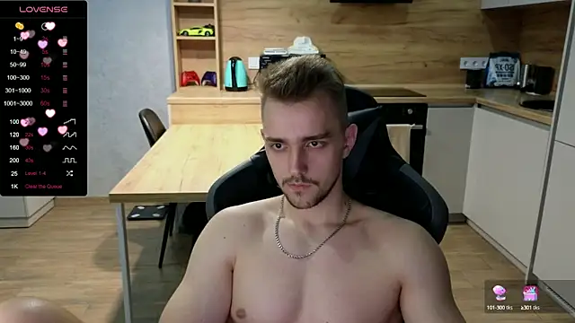 Snapshot of Larstar01 chatting on January 31, 2025, 11:45 pm Larstar01 online show from January 31, 2025, 11:45 pm