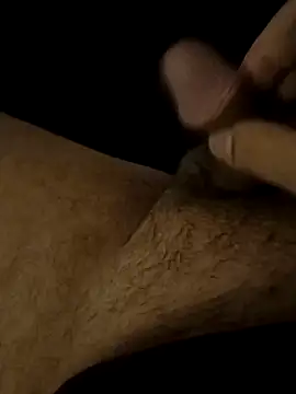 Snapshot of amalona chatting on December 5, 2024, 11:45 pm amalona online show from December 5, 2024, 11:45 pm