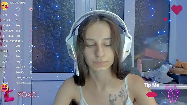  Nika Kik online show from September 10, 2025, 6:29 pm