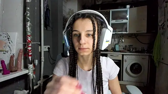  Nika Kik online show from December 14, 2025, 7:41 pm