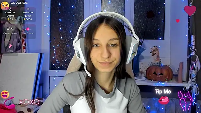  Nika Kik online show from October 29, 2025, 6:29 pm