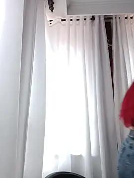 Blair Elliss online show from April 14, 2026, 2:33 pm