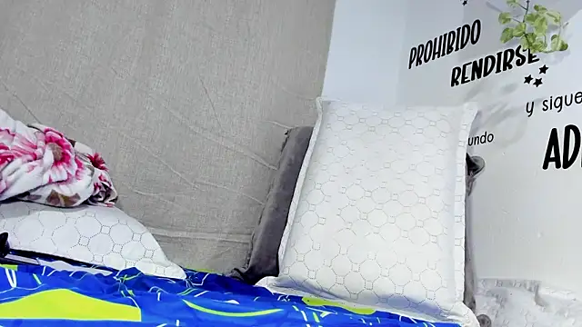 Aronxxs online show from January 7, 2026, 9:58 am