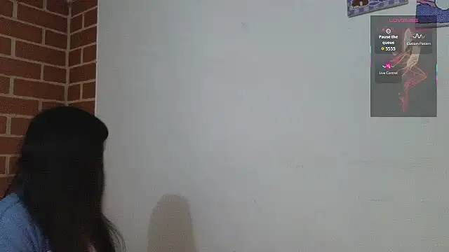 Caroll Luna online show from October 14, 2025, 1:50 am