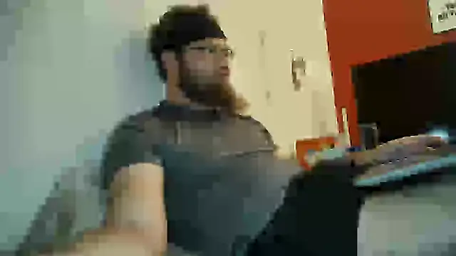 Snapshot of dikdowndaddy chatting on December 4, 2024, 6:27 am dikdowndaddy online show from December 4, 2024, 6:27 am