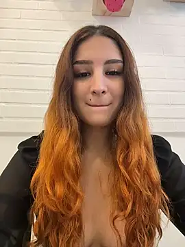 Mon Cherry online show from January 10, 2026, 1:23 am