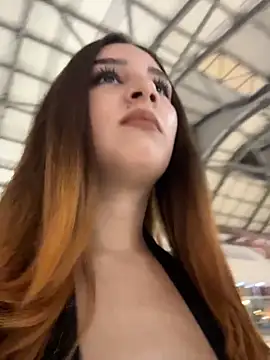 Mon Cherry online show from March 28, 2026, 1:06 am