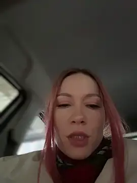 LavenderHot online show from February 13, 2026, 2:33 am