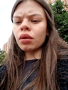 Snapshot of Violeta_12- chatting on May 25, 2026, 3:00 pm Violeta 12- online show from May 25, 2026, 3:00 pm