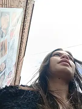 Snapshot of Violeta_12- chatting on June 1, 2026, 3:44 pm Violeta 12- online show from June 1, 2026, 3:44 pm