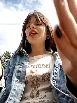 Violeta 12- online show from November 14, 2025, 7:06 pm