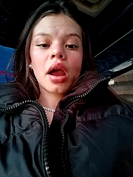 Snapshot of Violeta_12- chatting on February 25, 2025, 9:26 pm Violeta 12- online show from February 25, 2025, 9:26 pm