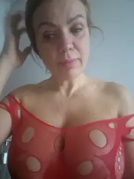 eva ragazzadolce online show from October 18, 2025, 1:35 pm