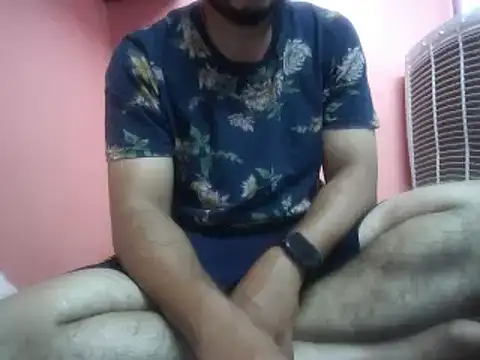 naughtymike0007 online show from September 23, 2025, 2:51 am