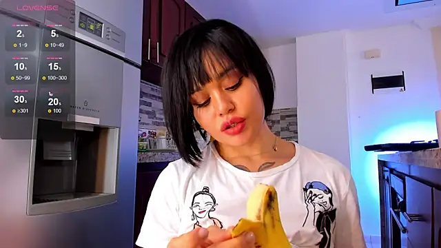 Miiel rosa online show from December 10, 2024, 2:28 pm