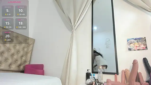 Snapshot of Alessiiaa_ chatting on February 21, 2026, 2:30 pm Alessiiaa online show from February 21, 2026, 2:30 pm