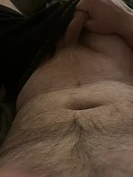 Snapshot of Straightlad95 chatting on February 8, 2026, 11:57 pm Straightlad95 online show from February 8, 2026, 11:57 pm