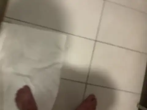 fatbelly112 online show from December 26, 2024, 1:32 pm