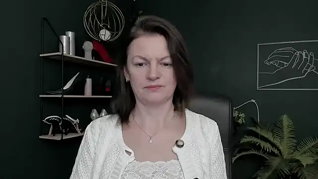 VivianWILD online show from February 13, 2026, 7:08 am