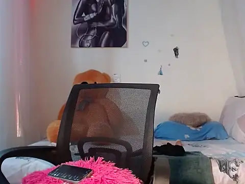 Snapshot of TeenieReeny chatting on December 3, 2024, 6:33 pm TeenieReeny online show from December 3, 2024, 6:33 pm