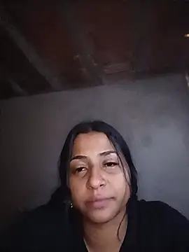 Snapshot of Giselabrunette25 chatting on July 25, 2026, 6:14 pm Giselabrunette25 online show from July 25, 2026, 6:14 pm