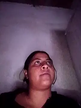 Snapshot of Giselabrunette25 chatting on February 15, 2026, 2:45 am Giselabrunette25 online show from February 15, 2026, 2:45 am