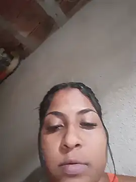 Snapshot of Giselabrunette25 chatting on June 30, 2026, 6:30 pm Giselabrunette25 online show from June 30, 2026, 6:30 pm