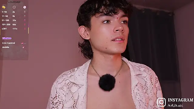 Angelo 018 online show from April 19, 2026, 1:50 am