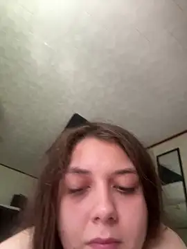 itzcheyduh online show from April 16, 2026, 3:13 pm