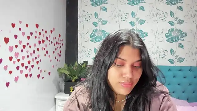 LindaBreeS online show from March 22, 2025, 6:25 pm