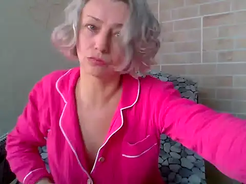 Lorie Carrie online show from March 24, 2026, 10:26 am