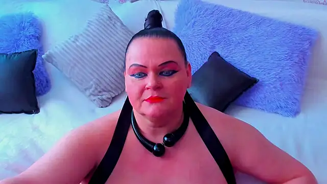 MilanaBiegert online show from March 3, 2025, 8:41 am