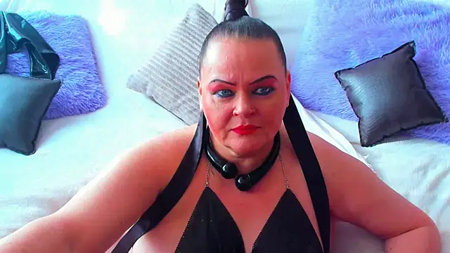 MilanaBiegert online show from March 19, 2025, 7:07 am