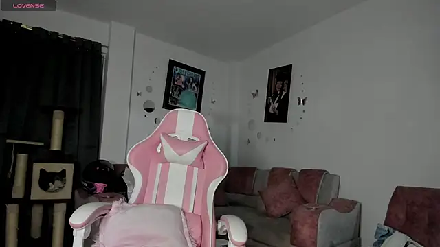 katty snow online show from December 22, 2024, 12:17 am