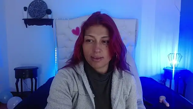 Snapshot of elena_detroya chatting on January 27, 2025, 12:05 pm elena detroya online show from January 27, 2025, 12:05 pm