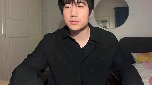 jungcock3210 online show from February 13, 2026, 5:35 pm