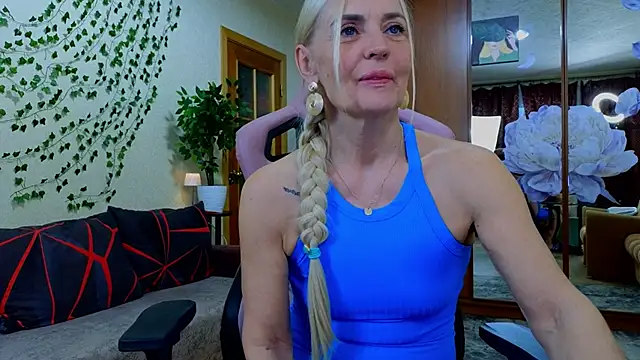 amelia blondy online show from March 9, 2026, 1:58 pm