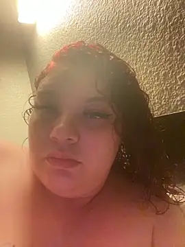 lolabun247 online show from February 16, 2025, 5:37 am