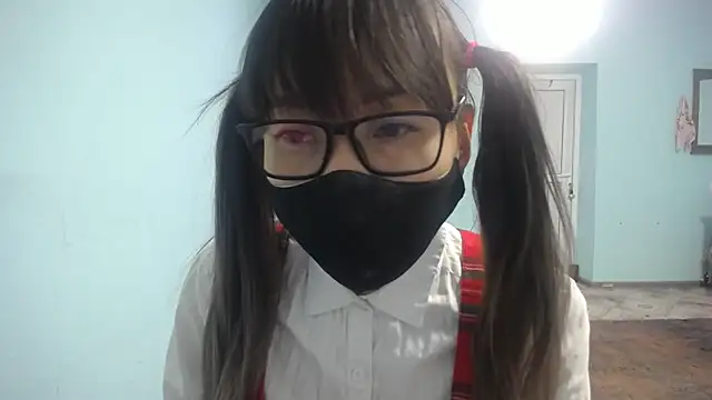 elllaaxx online show from October 16, 2025, 4:21 am