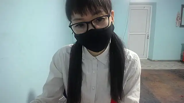 Snapshot of elllaaxx chatting on February 5, 2026, 3:24 am elllaaxx online show from February 5, 2026, 3:24 am