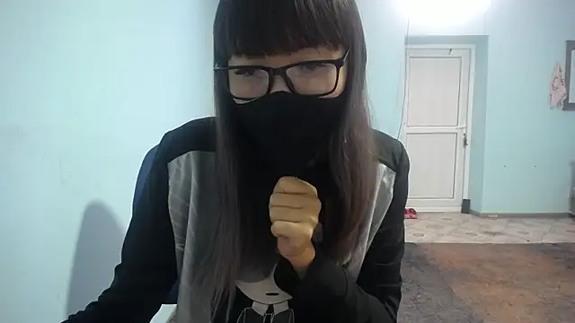 elllaaxx online show from September 19, 2025, 4:38 am