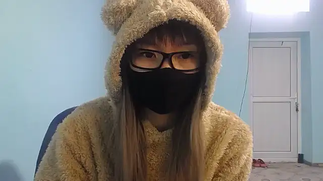 elllaaxx online show from March 18, 2025, 4:18 am