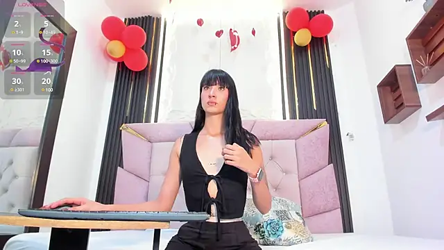 Snapshot of laurem-paulette chatting on February 15, 2025, 7:28 pm laurem-paulette online show from February 15, 2025, 7:28 pm